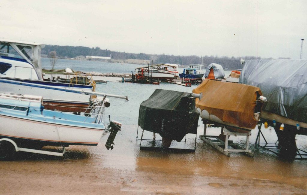 TT22-09